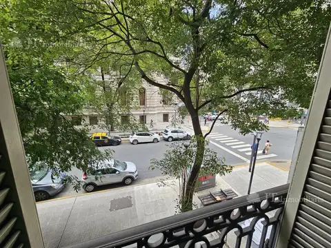 Oficina 3 ambientes con 1 baño