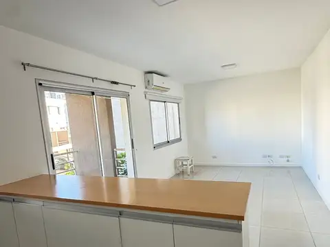 Departamento en Alquiler con 1 cocheras