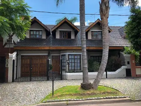 Chalet 5 Ambientes en ALQUILER - Haedo, Barrio Güemes