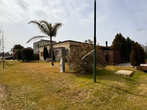 Casa en Venta en Carlos Spegazzini, USD 169.990