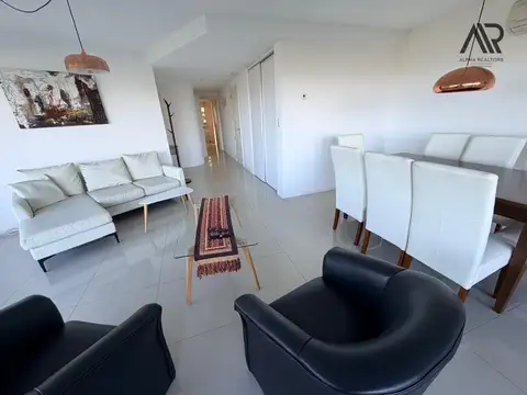 Departamento en Alquiler en Punta del Este, USD 2.800