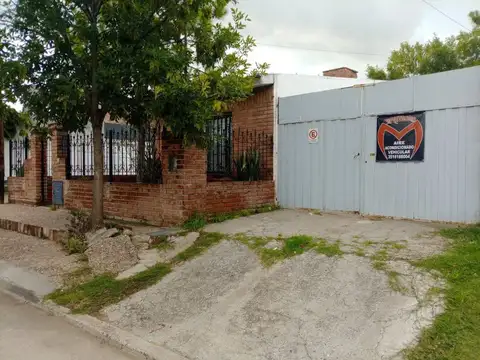 VENTA CASA 3 DORM CON DEPARTAMENTO ALTO ALBERDI
