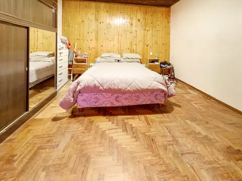 Depto Tipo Casa en Venta 25 años