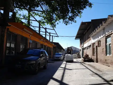 Galpon en Alquiler en Lanus, USD 11.000