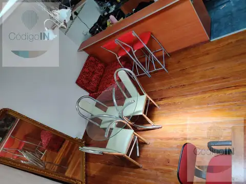 Depto Tipo Casa en Venta 60 años