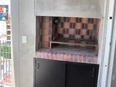 Montañeses 2200, Piso 8