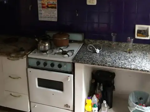 Casa - Venta - Argentina, La Matanza - LUIS VERNET 5678