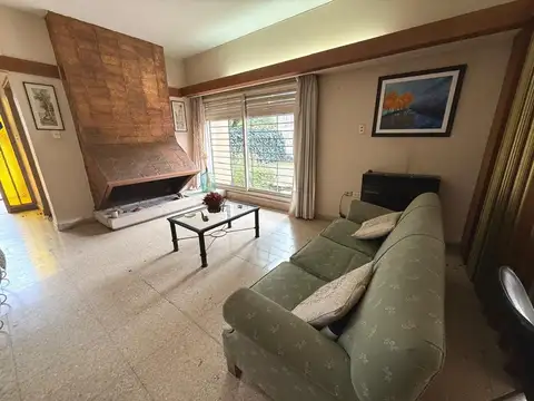 VENTA CASA 3 DORMITORIOS LA CALERA APTO CREDITO