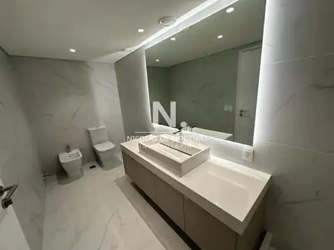 Departamento 4 ambientes con 3 baños