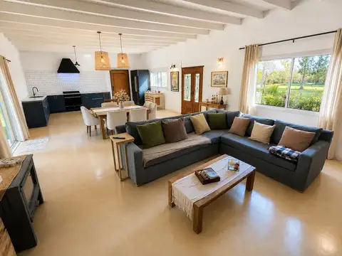 Casa en Venta en La Arbolada de Capilla, USD 195.000