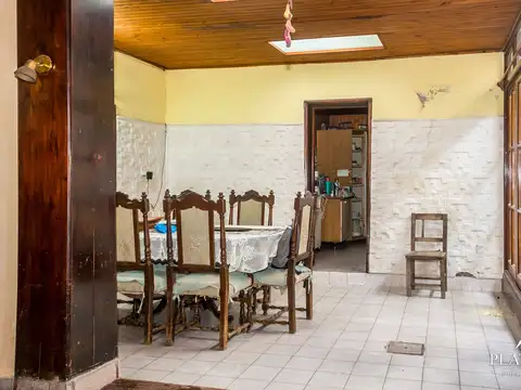 Depto Tipo Casa en Venta 40 años