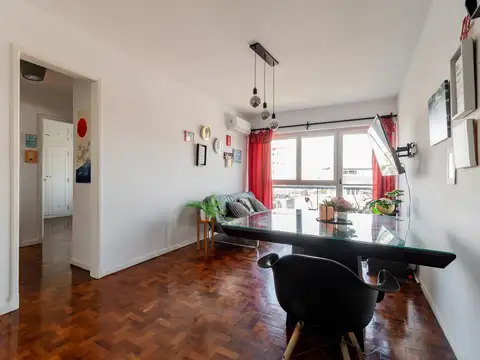 Departamento 4 Ambientes Venta Balvanera Balcón al frente y Terraza.