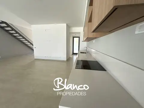 Departamento 5 ambientes con 5 baños