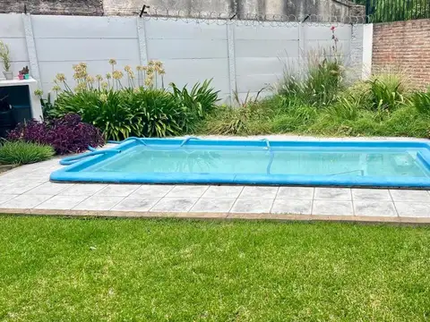 Casa 4 ambientes con 3 baños