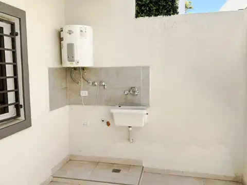 Departamento en Alquiler en Villa Lynch, $ 490.000