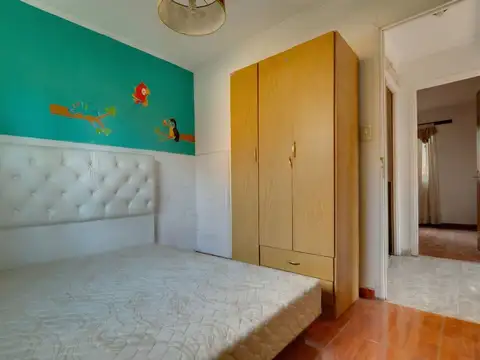 CASA EN VENTA LA PLATA 2 DORMITORIOS PILETA