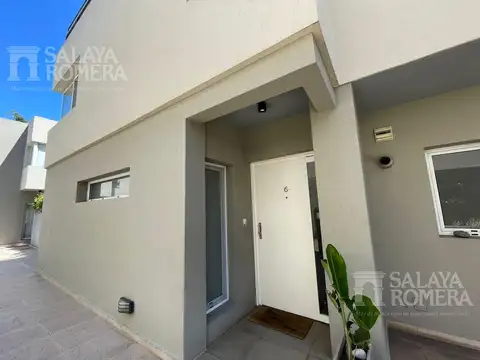Casa en Venta en Olivos Vias/Maipu, USD 359.000