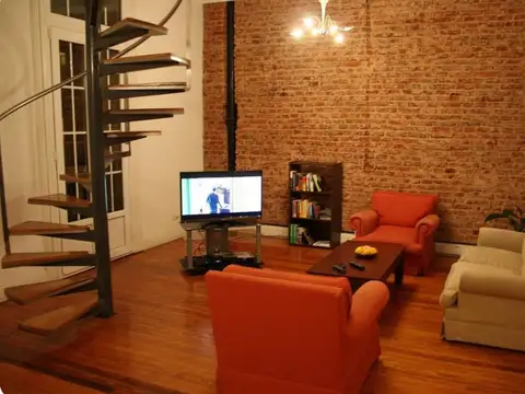 Depto Tipo Casa en Venta de 3 ambientes