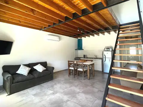 CASA PH DUPLEX 2 AMBIENTES EN VENTA, CENTRO DEL PUEBLO LOS CARDALES, ESTRADA Y PASTEUR