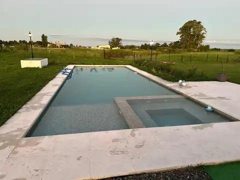 Casa en Alquiler en El Espinillo Golf, $ 1.850.000