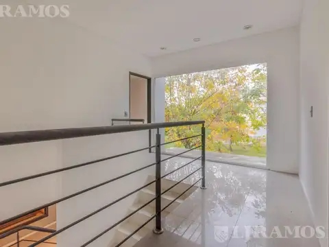 Casa en Alquiler de 3 dormitorios