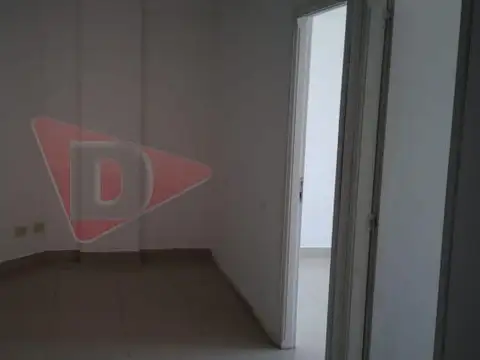 Oficina en Venta al Este