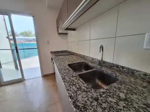 Departamento en Alquiler en Godoy Cruz, $ 550.000