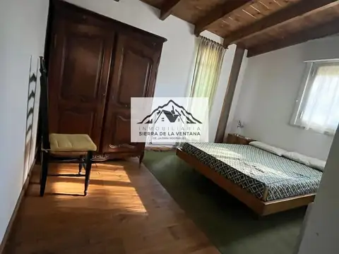 Casa 5 ambientes con 2 baños