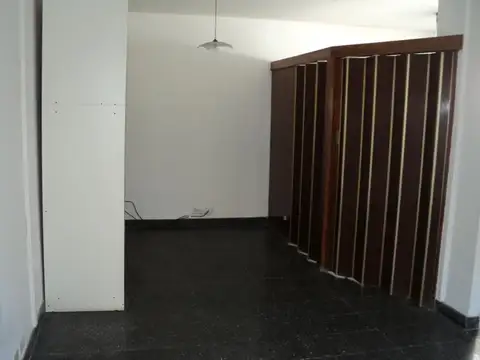 Depto Tipo Casa en Venta en Floresta, USD 66.000