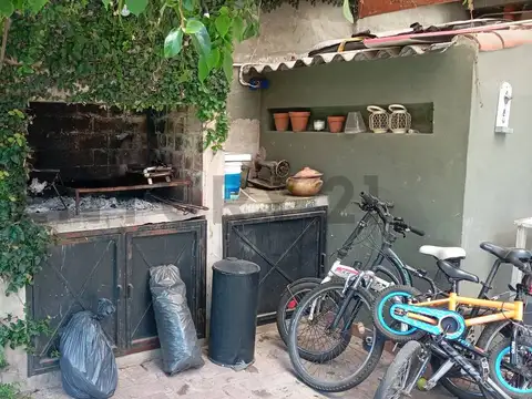 Casa en Alquiler en Bella Vista, USD 1.500