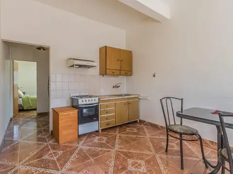 ALQUILER DOS AMBIENTES CON COCHERA EN GRAL RODRIGUEZ