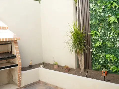 Ph 3 Ambientes Renovado A Nuevo C/ Patio Y Parrilla Sin Expensas