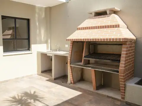 Depto Tipo Casa en Venta de 3 ambientes