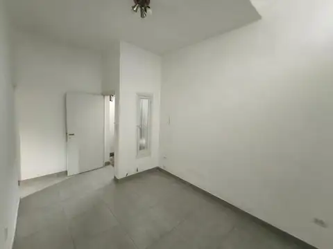 Departamento en Alquiler en Godoy Cruz, $ 550.000