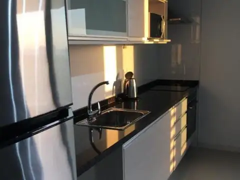 Departamento - Alquiler temporario - Uruguay, Punta del Este - Avda. Roosevelt 1