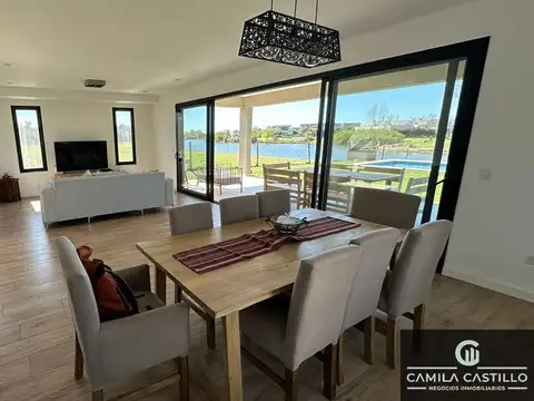 Casa en Alquiler en El Canton, USD 1.700