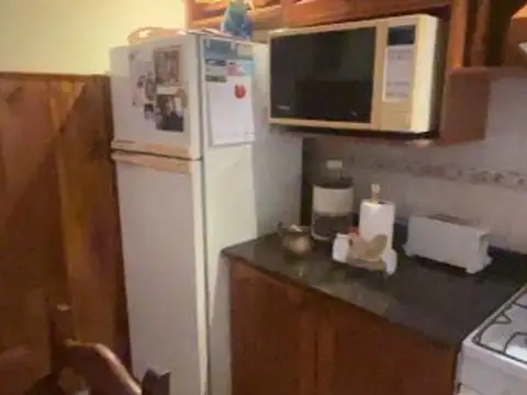 Casa 5 ambientes con 1 baño