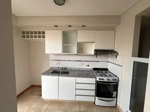 Departamento en Alquiler con 1 cocheras