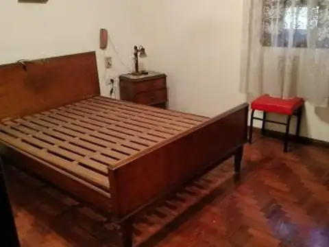 Casa 4 ambientes con 1 baño