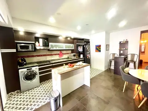 Casa 3 ambientes con 3 baños