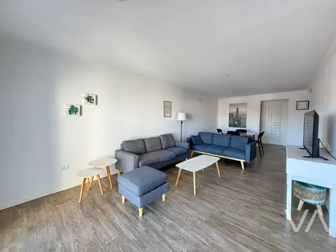 Aristobulo Del Valle 2500