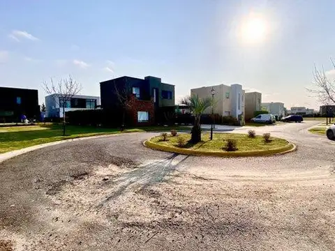 Venta de Lote en Barrio Vila Marina I - Villanueva