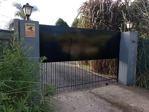 Venta  casa quinta en Fatima con quincho y pileta