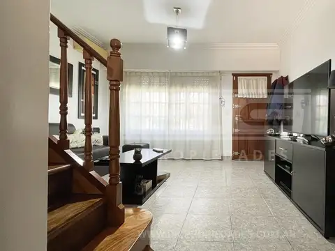 Depto Tipo Casa en Venta en Olivos Uzal / Panamericana, USD 280.000