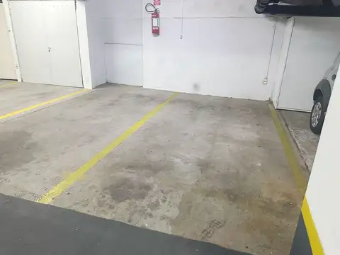 GARAJE EN ALQUILER PUNTA CARRETAS