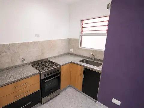 Depto Tipo Casa en Venta en Lomas del Mirador, USD 67.000