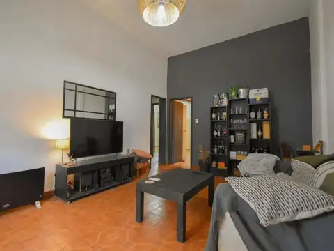 PH UN DORMITORIO PATIO Y FONDO VENTA EN SAN JUSTO