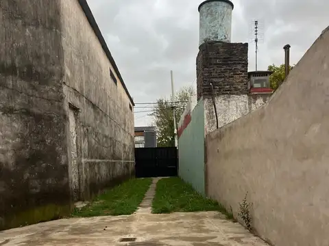 Casa en Alquiler en Granadero Baigorria, $ 550.000