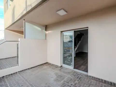 Depto Tipo Casa en Venta al Noroeste