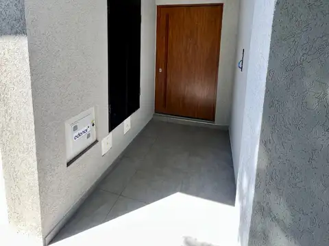 Av. General Enrique Mosconi 1400